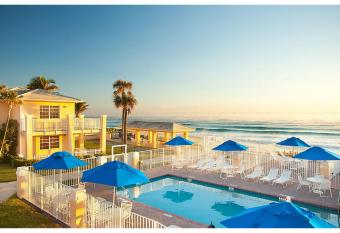 Gulfstream Manor has Balcony rooms