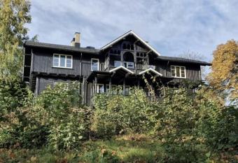 Kollen Slottet has Balcony rooms