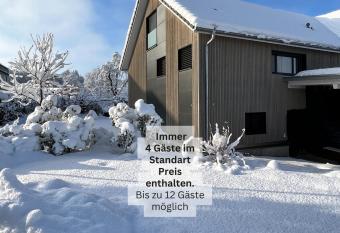 Ferienhaustr  ume Oase Bodensee allows 18 year olds to book a room