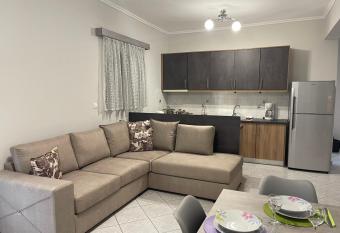 Litsa s Apartment allows 18 year olds to book a room