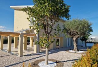 Ro agrimaison has Balcony rooms