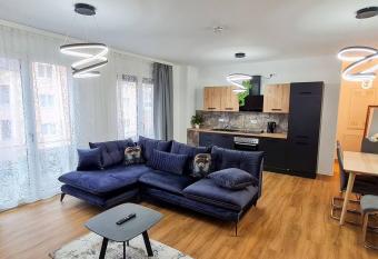 Luxus Wohnung im Stadtzentrum has Balcony rooms