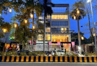 Hotel Rama Continental, Prayagraj has Balcony rooms