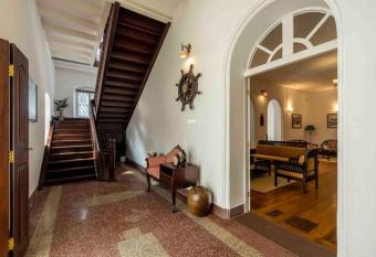 am   Stays & Trails Victory Dawn, Kochi has Smoking rooms