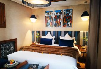 Riad Kalaa has Balcony rooms