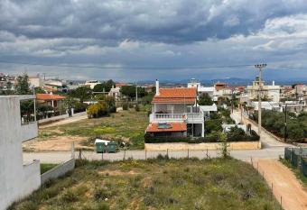 Airport View Apartments allows 18 year olds to book a room