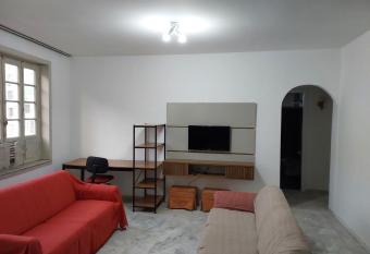 No Point de Copacabana! has Smoking rooms