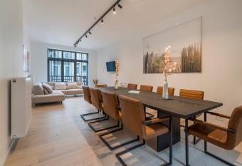 Maison les Bruy  res 1 - Luxueus wonen Blankenberge has Balcony rooms