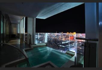 Las Vegas 7 million Dollar Penthouse has Balcony rooms