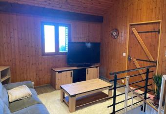 Le Cocon allows 18 year olds to book a room