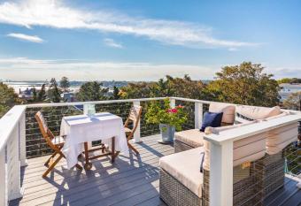 Seacity View allows 18 year olds to book a room