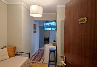 Kanari has Balcony rooms