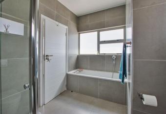 Go to Longbeach has Balcony rooms