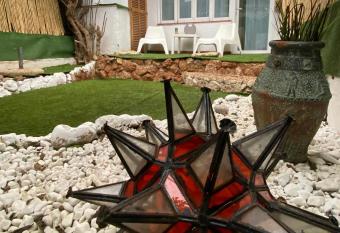 Apartamento a 1min de playa y cerca de las discos allows 18 year olds to book a room