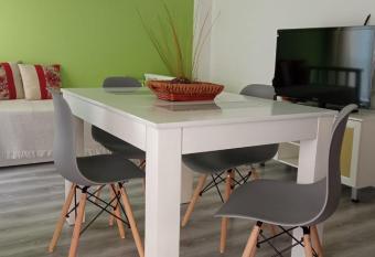 Apart Pm Albatros has Balcony rooms