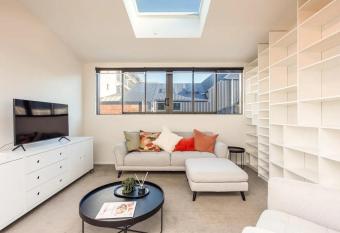 Inner City Apartment allows 18 year olds to book a room