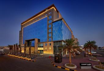 Courtyard by Marriott Jubail has Balcony rooms