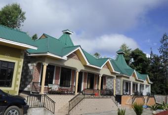 Mann Peace Of Mind Lodges has Smoking/Balcony rooms