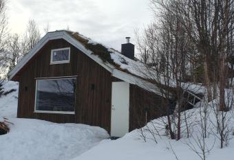 Arnebu has Balcony rooms