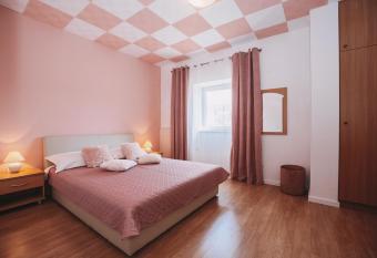 Rooms Emilija has Balcony rooms