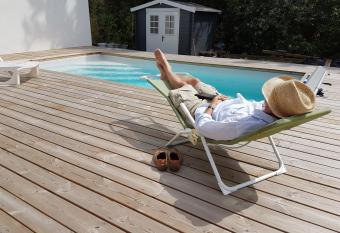Maison    Tosse avec vue sur la nature has Balcony rooms