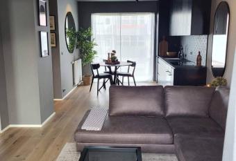 Astro Hverfisgata allows 18 year olds to book a room