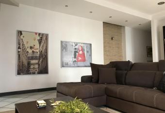 Sky and Green Luxury Apartment has Balcony rooms