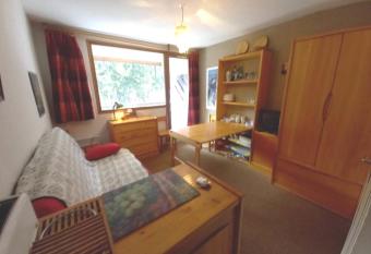 Le charmant Songe en Chartreuse has Balcony rooms