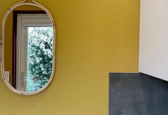 Bed & Breakfast Danina allows 18 year olds to book a room