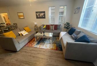 Westerly 2 bedroom in Marina Del Rey has rooms with a private hot tub