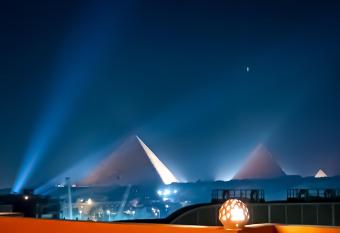 Grand Pyramids In has Balcony rooms