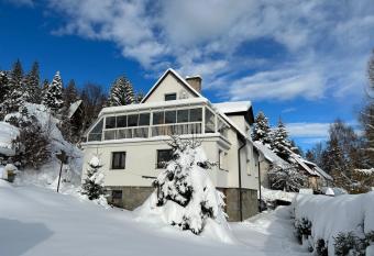 Apartm  ny u vleku - Podkrovn   apartm  n has Balcony rooms