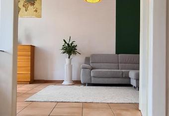 Altbauwohnung bei der Messe has Balcony rooms