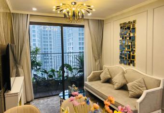 Homestay 2PN + 1 t   i S1.11 Vinhomes Ocean Park has Balcony rooms