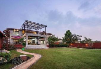 4BR Hammock Villa in Karjat allows 18 year olds to book a room