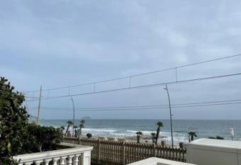 Vista mare Ac+parcheggio gratis allows 18 year olds to book a room