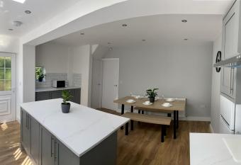 Gateway Getaway Horsforth allows 18 year olds to book a room