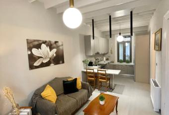 Elia downtown eco house has Balcony rooms