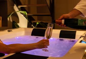 50 Nuances d amour allows 18 year olds to book a room