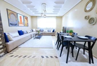 Luxurious Moroccan style apartment/1min Agdal train station allows 18 year olds to book a room