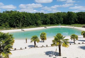 Mobilhome de confort Moana , auf dem 5 Sterne Campingplatz Sen-Yan in M  zos, f  r 1-5 Pers has Balcony rooms