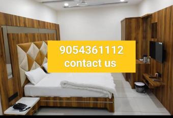 Reva Prabhu Sadan has Balcony rooms