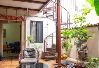 Sura Bed and Breakfast has Balcony rooms