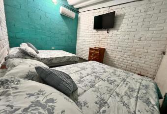 Mi Sazon En El Tunco allows 18 year olds to book a room