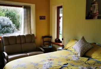 Karstaway Haven allows 18 year olds to book a room