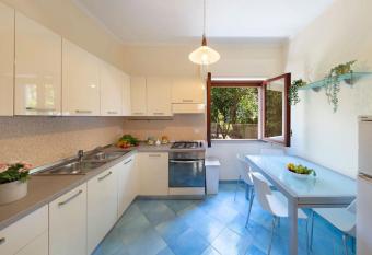 Maison Marianna allows 18 year olds to book a room