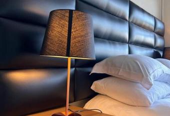 Earthy and Organic has rooms with a private hot tub