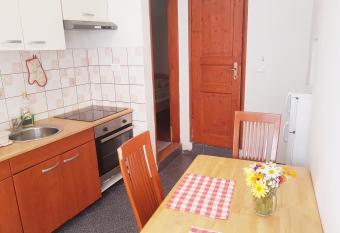 Easy Sea allows 18 year olds to book a room