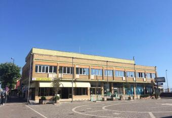 Le milord has Balcony rooms