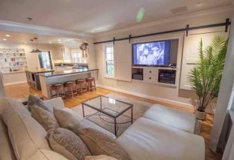 Modern Castle w/ Free WiFI, Hot Tub, Cafe, Office has rooms with a private hot tub